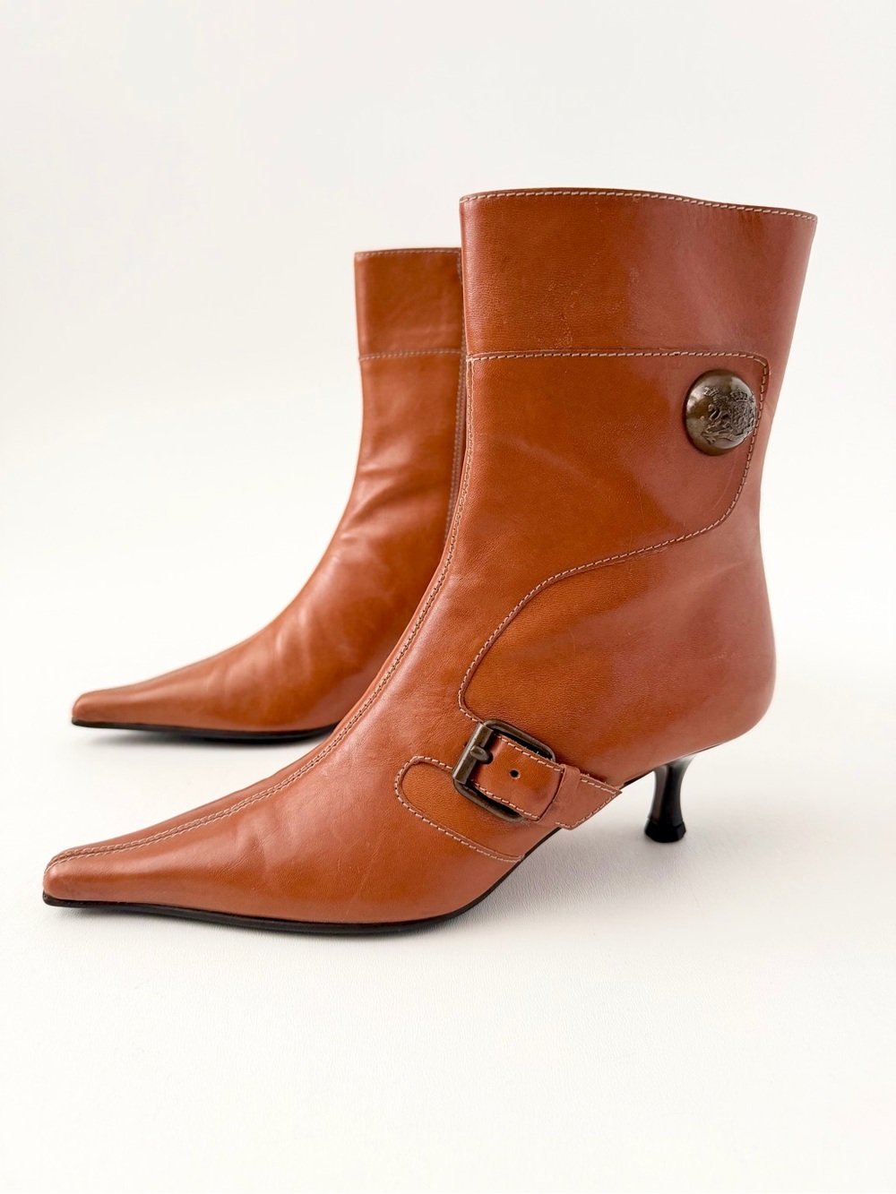ESCADA | Vintage Leather Ankle Boots Cognac Pointed Kitten Heel Y2K EU 36.5